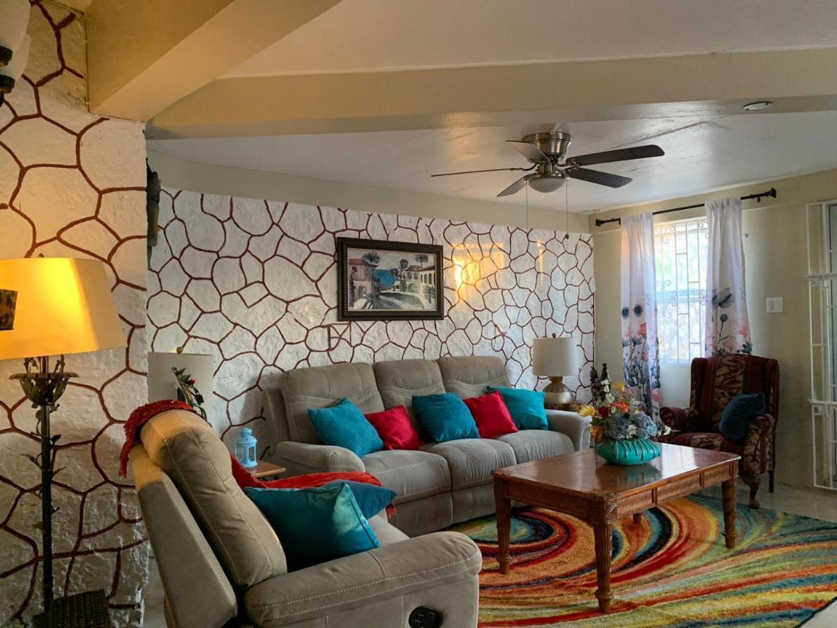 Bella Vista Vacation Apartment Montego Bay Exterior photo