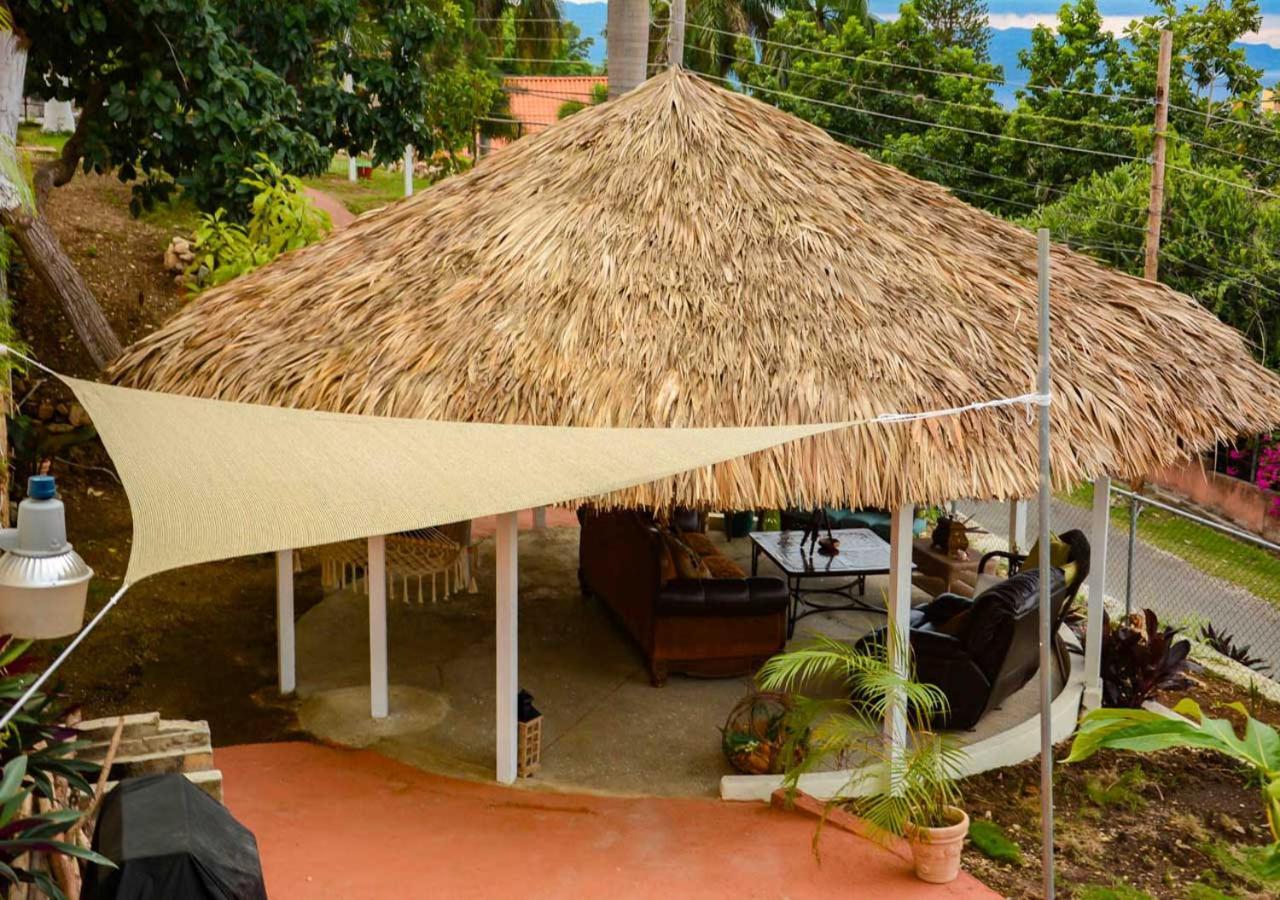 Bella Vista Vacation Apartment Montego Bay Exterior photo